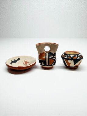 Vintage Jemez Montoya Native Pueblo Mini Pottery Plate Wedding Vase Pot